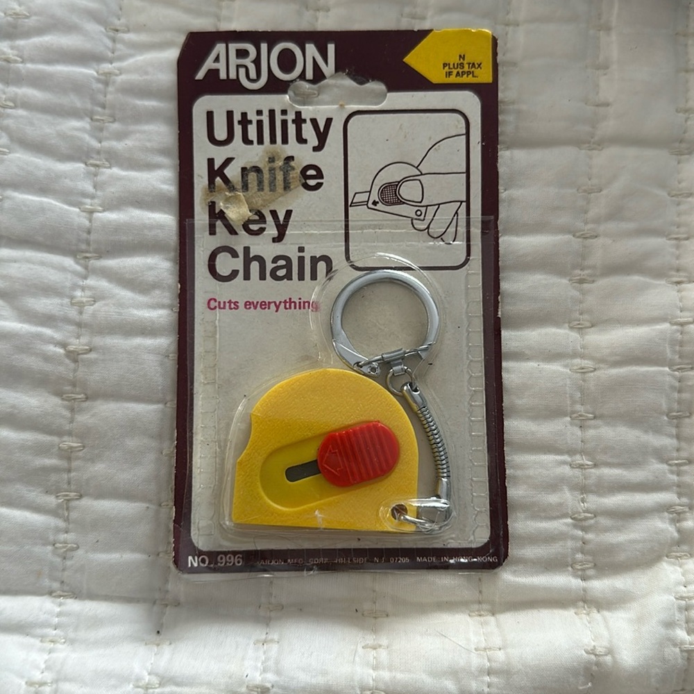 Arjon utility knife keychain